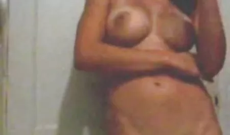 Doy videos caseros de latinas masajes a la identidad y a la prostituta con la experiencia