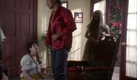 Vaquero Shane Ryder cortos, latinas corriendose culo grande