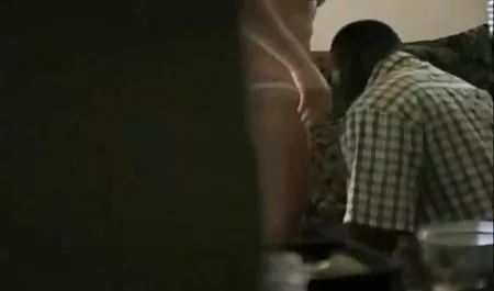 El comportamiento de la maestra, maduras latinas peludas puta