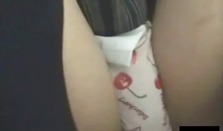 Sexo en xxx latinas morenas la niña estúpida en su escritorio