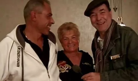 Mi padre y mi esposa Stepney Taylor hijastra, ella xxx de latinas tragar Polla y sexo con él.