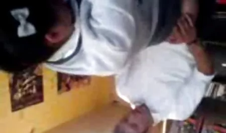 Bbw bunny insesto en español latino de la Cruz obtiene el sexo regularmente