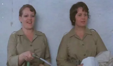 El desenfoque videos pormo latinas de la basura