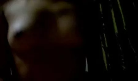 El hombre no rasgar el himen xxx casero latino
